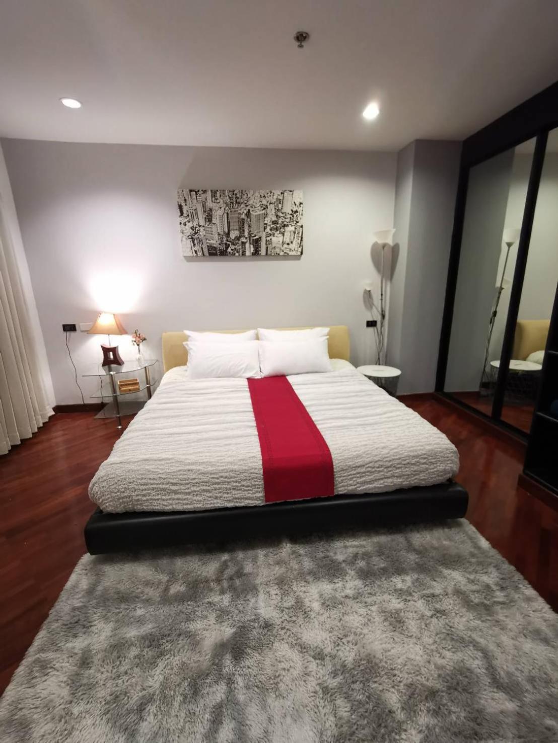 Cozy 1Br Walk To Bts And Airport Rail Link Close To Malls G7 Банкок Екстериор снимка