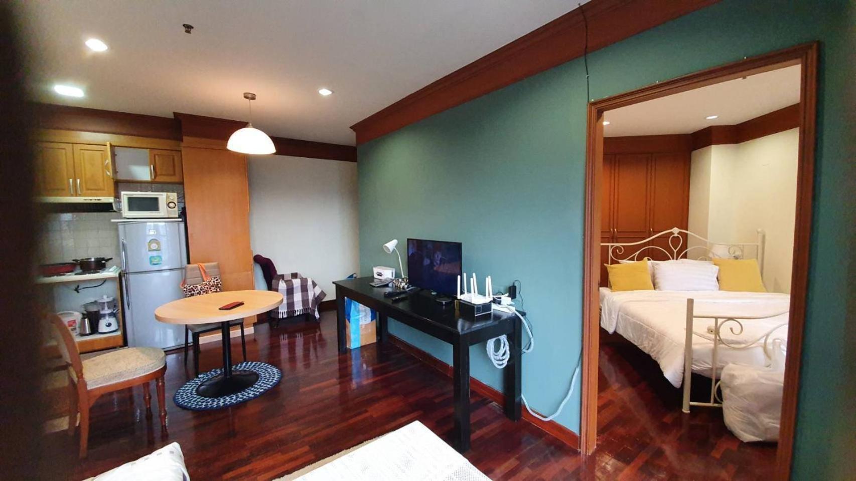 Cozy 1Br Walk To Bts And Airport Rail Link Close To Malls G7 Банкок Екстериор снимка