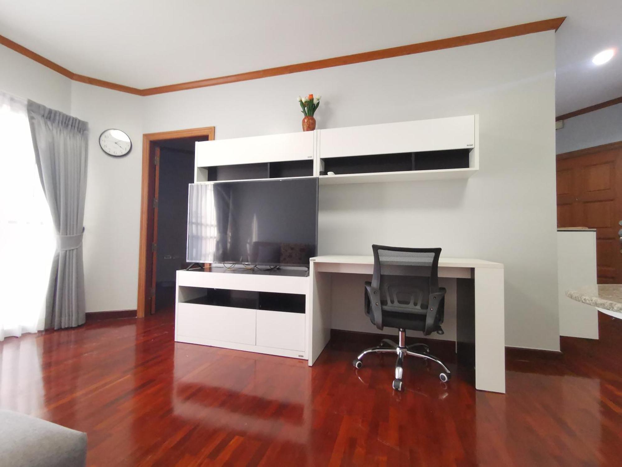 Cozy 1Br Walk To Bts And Airport Rail Link Close To Malls G7 Банкок Екстериор снимка